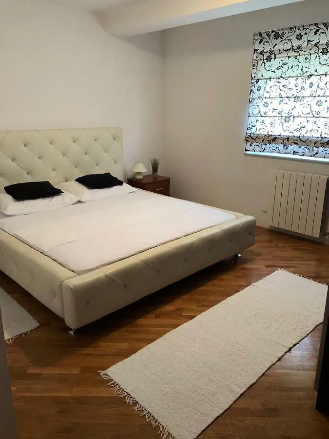 Apartment Neea Stinjan -Free Parking Pula