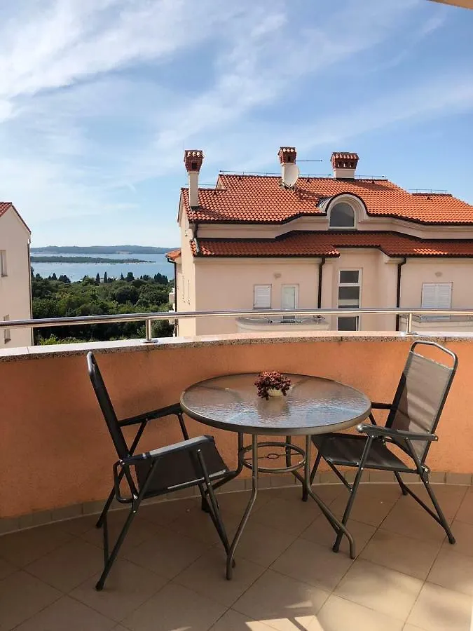 Apartment Neea Stinjan -Free Parking Pula