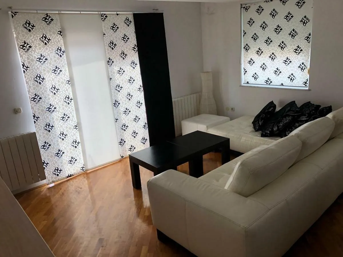 Apartment Neea Stinjan -Free Parking Pula