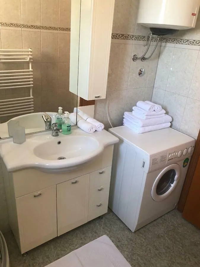 Apartment Neea Stinjan -Free Parking Pula